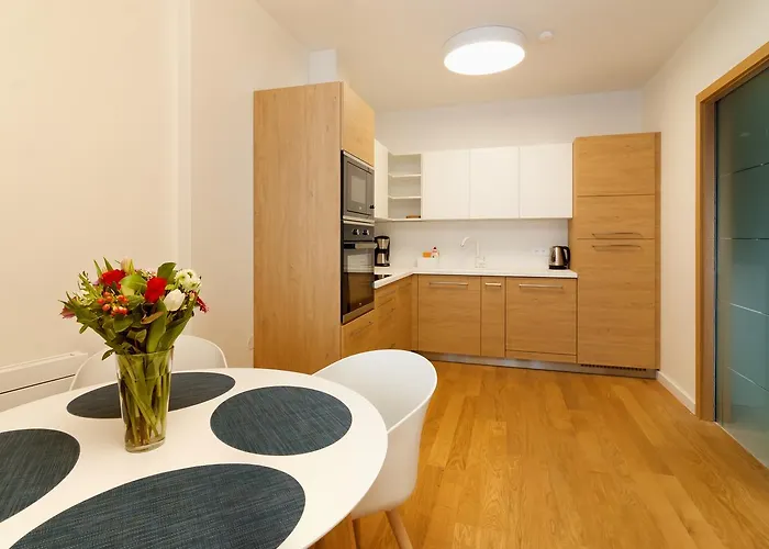 Grand Апартаменти 4*