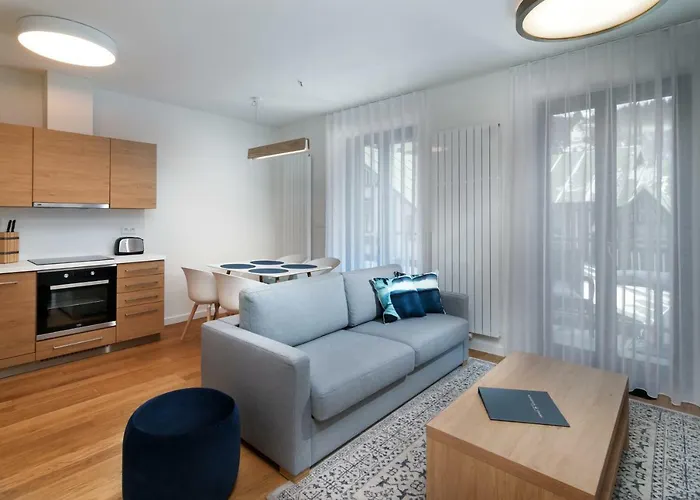 Апартаменти Grand 4*